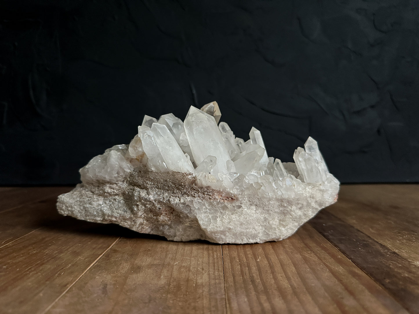 Quartz Cluster Formation