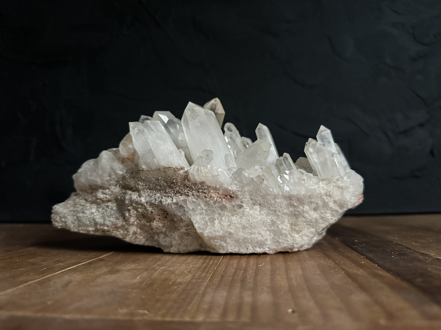 Quartz Cluster Formation