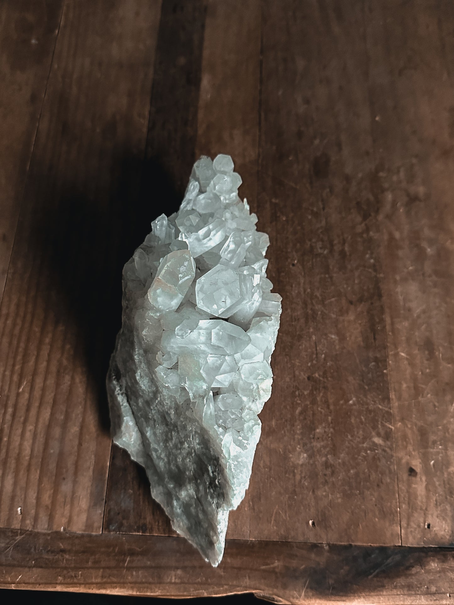 Quartz Cluster Formation