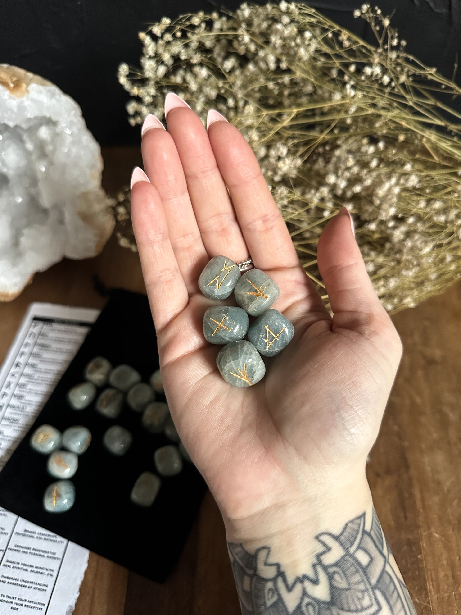 1 Set of Aquamarine Runes which contains 25pc Elder Futhark Runes.