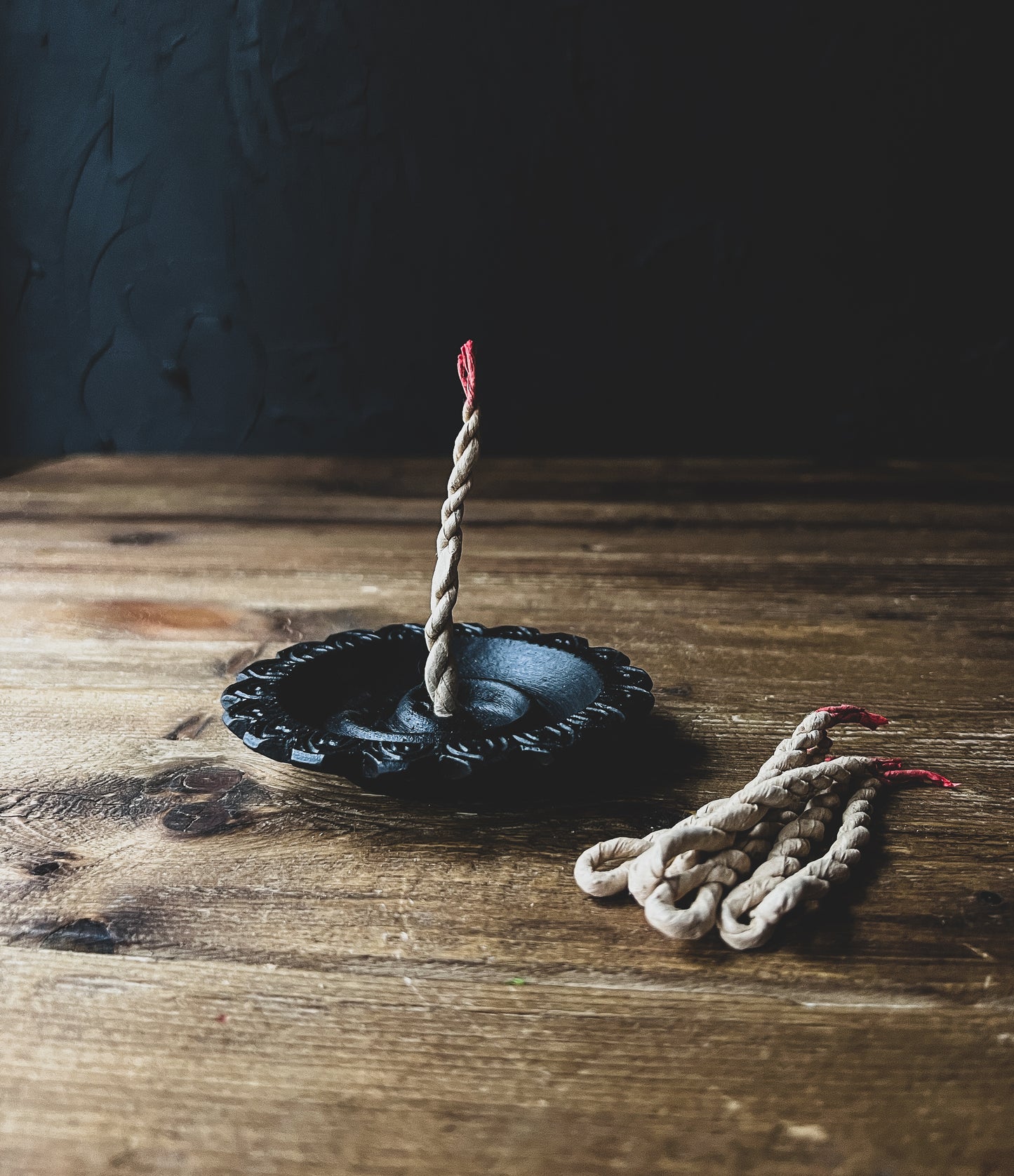 Cedar Wood Incense Rope and Holder