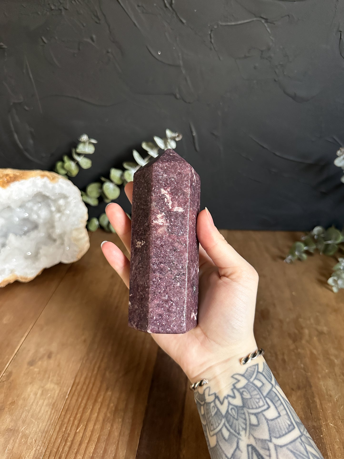 I release stress and embrace tranquility. Lepidolite's gentle energy surrounds me, promoting emotional balance and spiritual growth.