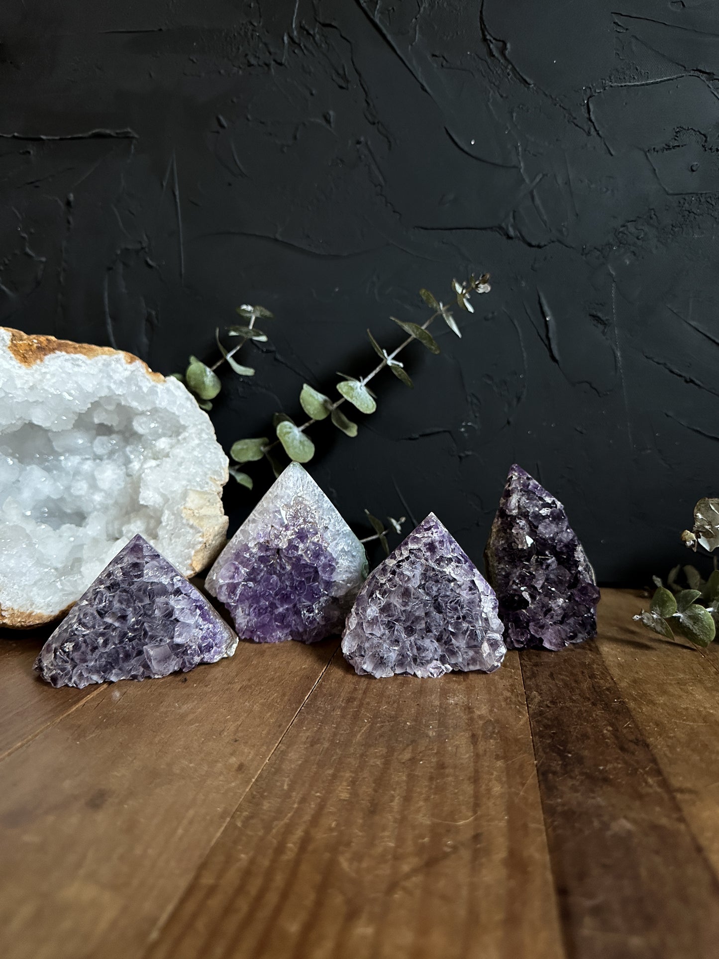 Amethyst Point Cluster Geode - 01