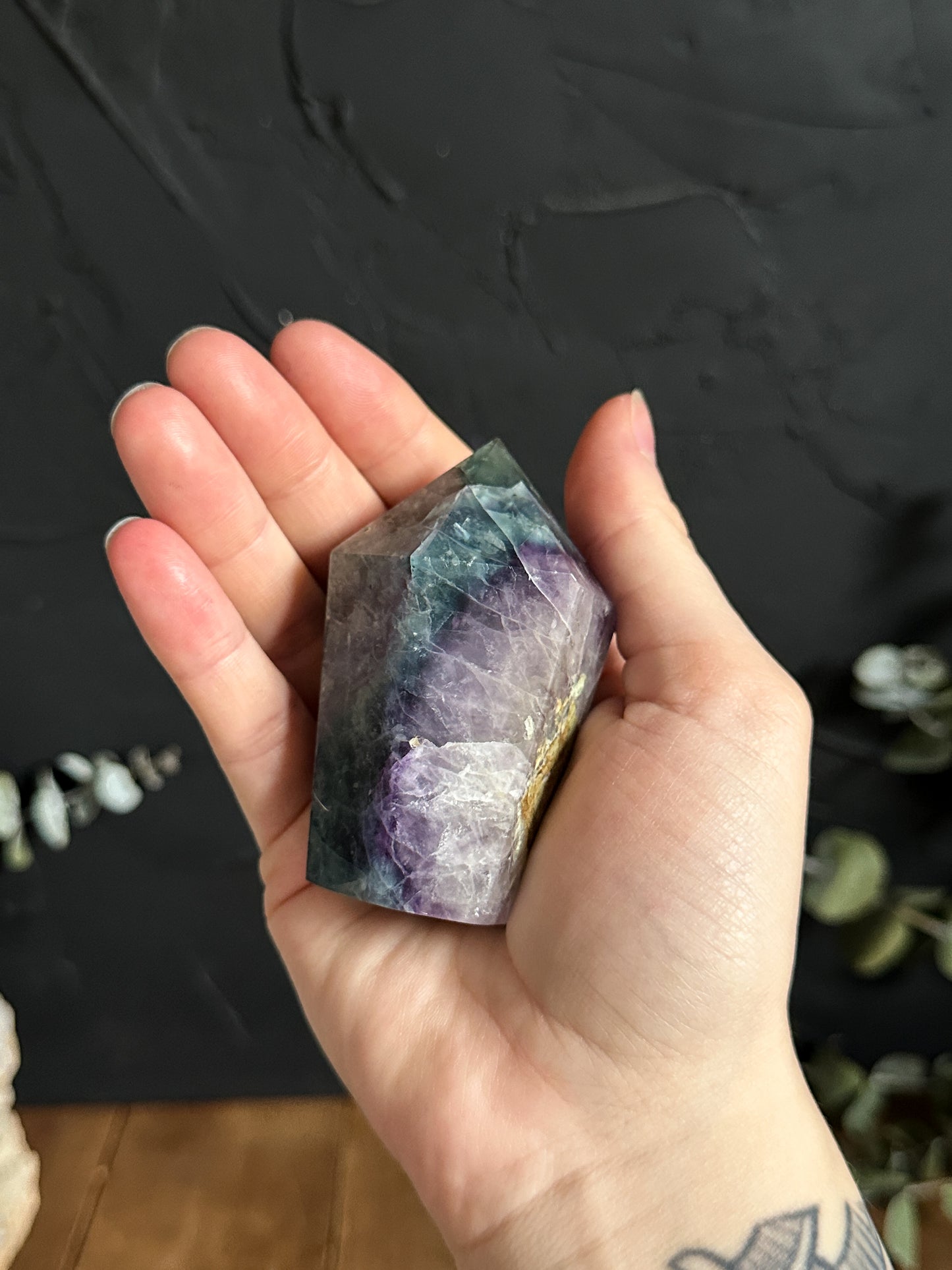 Fluorite Top Point in the Crystal Set for Focus