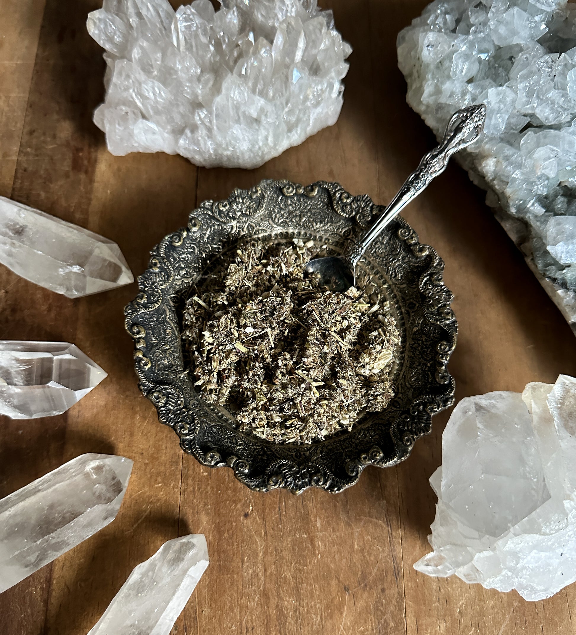 Ritual Herb, Mugwort Cut , Artemisia vulgaris