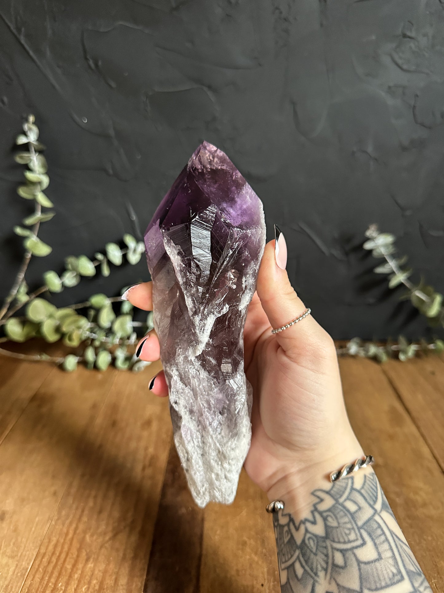 Raw Amethyst Root - 02