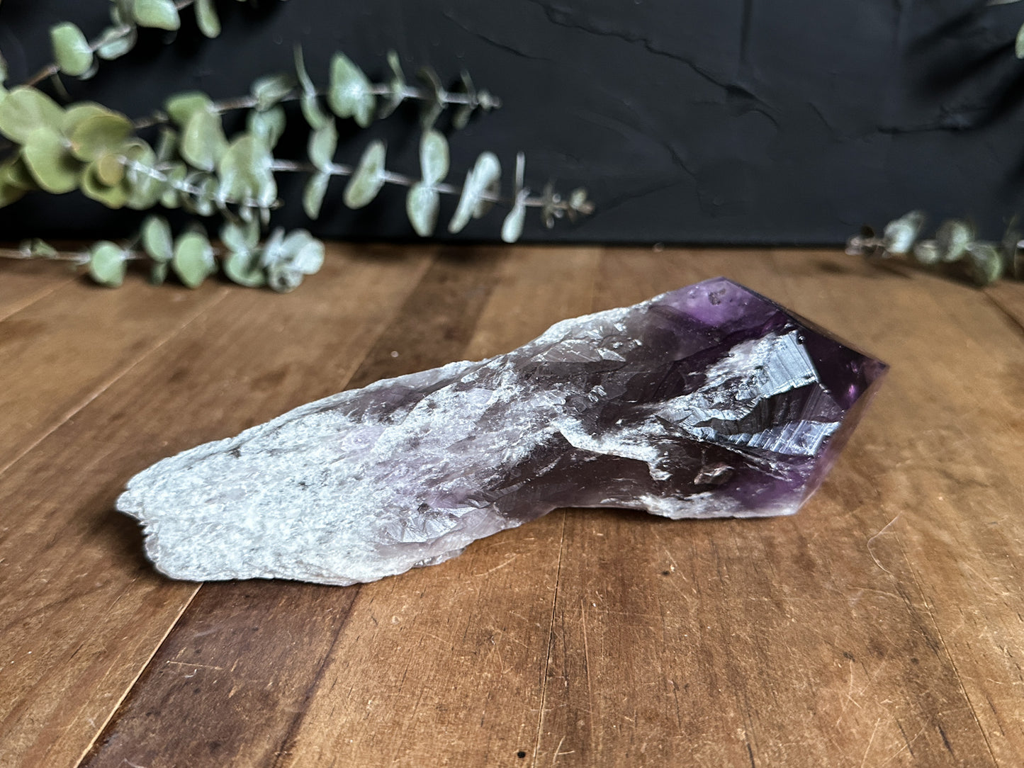 Raw Amethyst Root - 02