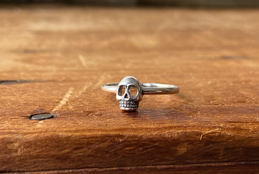Sterling Silver Skull Ring, a dainty ring that you can wear everyday.