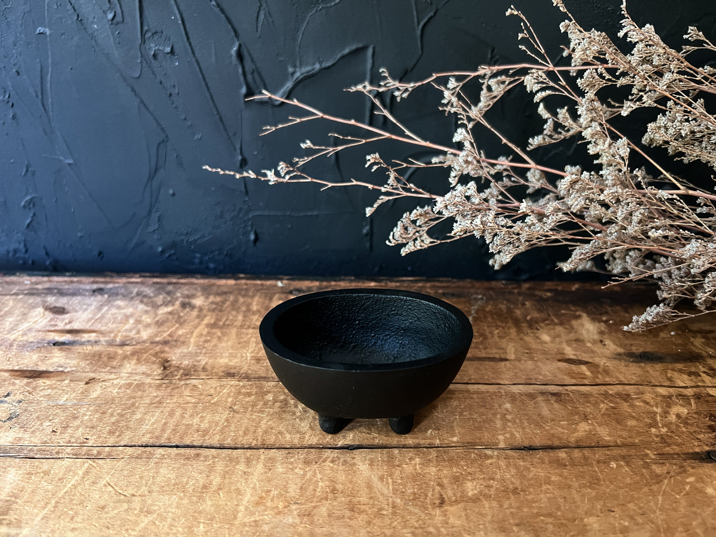 Black Cast Iron Oval Incense Dish