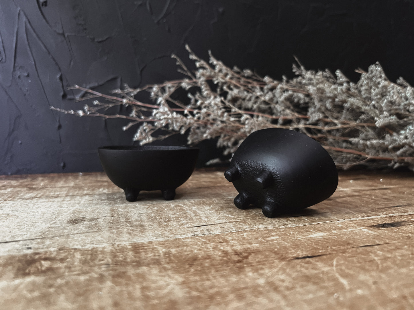 Black Cast Iron Oval Incense Dish