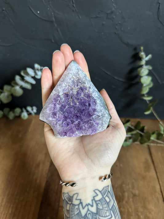 Pointed Amethyst Cluster Geode, a gorgeous addition to your collection!