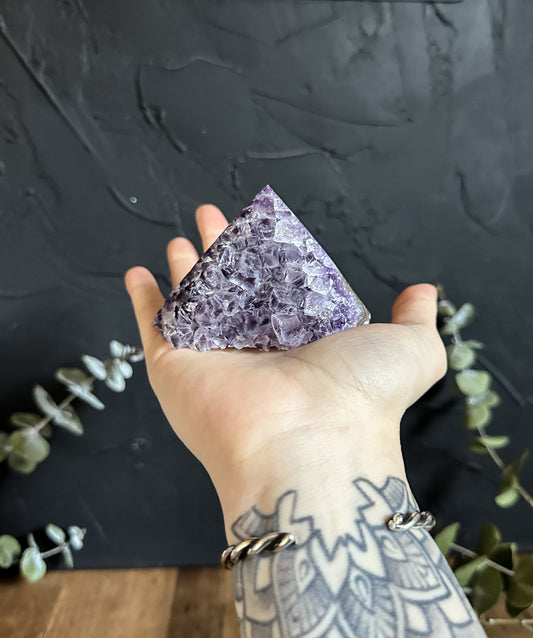 Pointed Amethyst Cluster Geode, a gorgeous addition to your collection! LOVE the triangle shape to this piece! 
