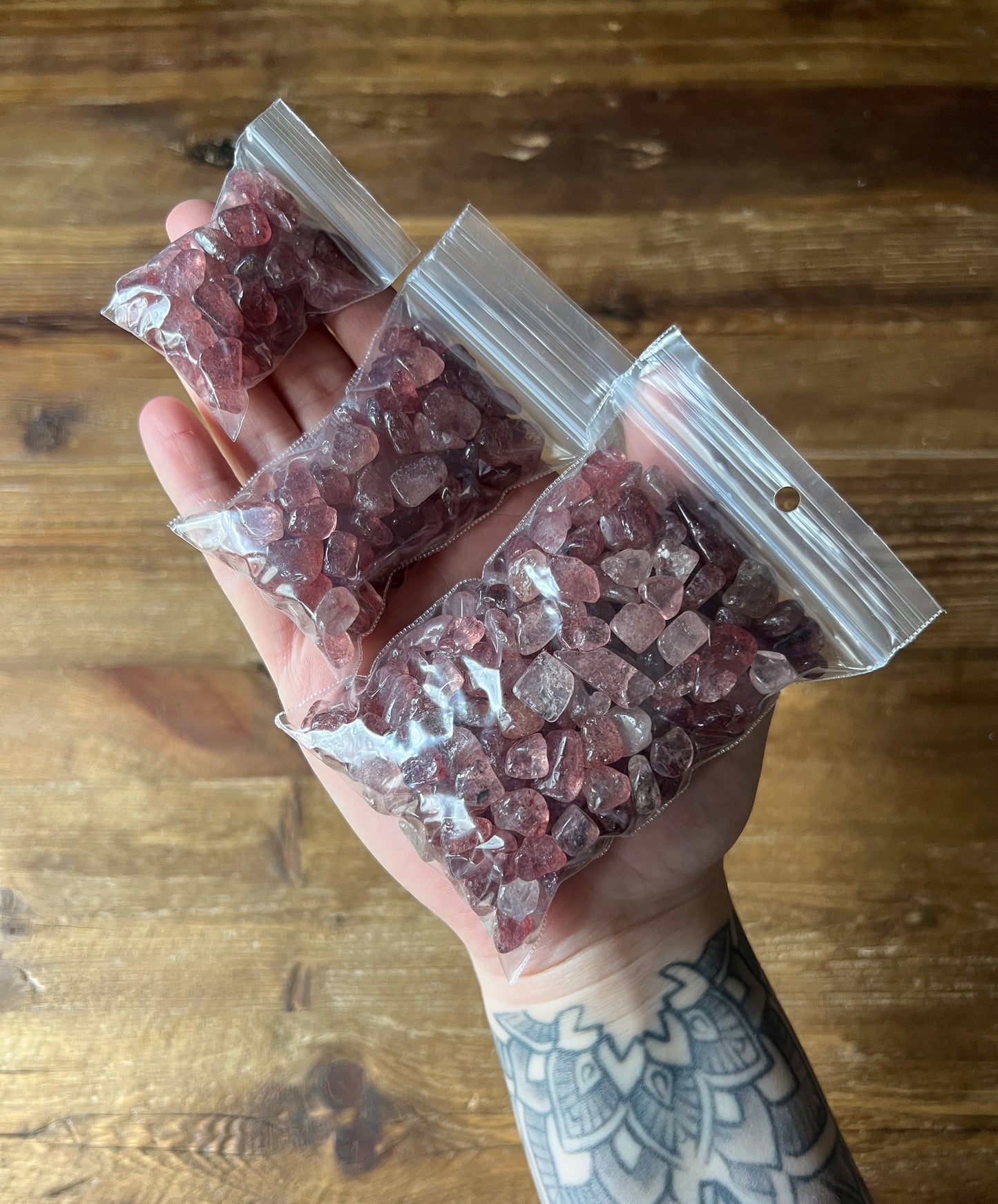 Strawberry Quartz Chips