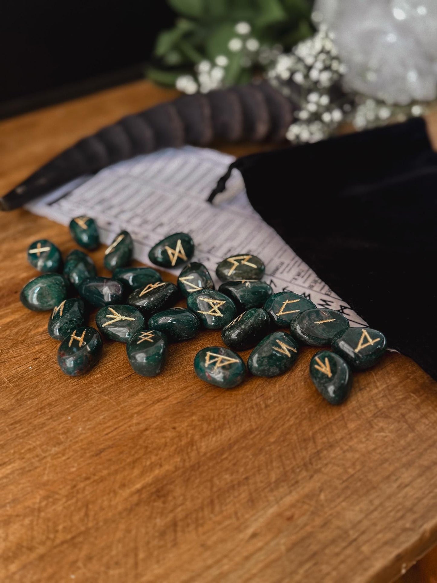 Bloodstone Rune Set